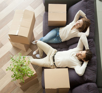 Navigating the Holidays with Ease: Essential Tips for a Stress-Free Move