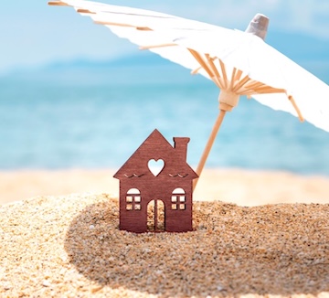 What Sellers Should Do Before Listing in the Summer Market
